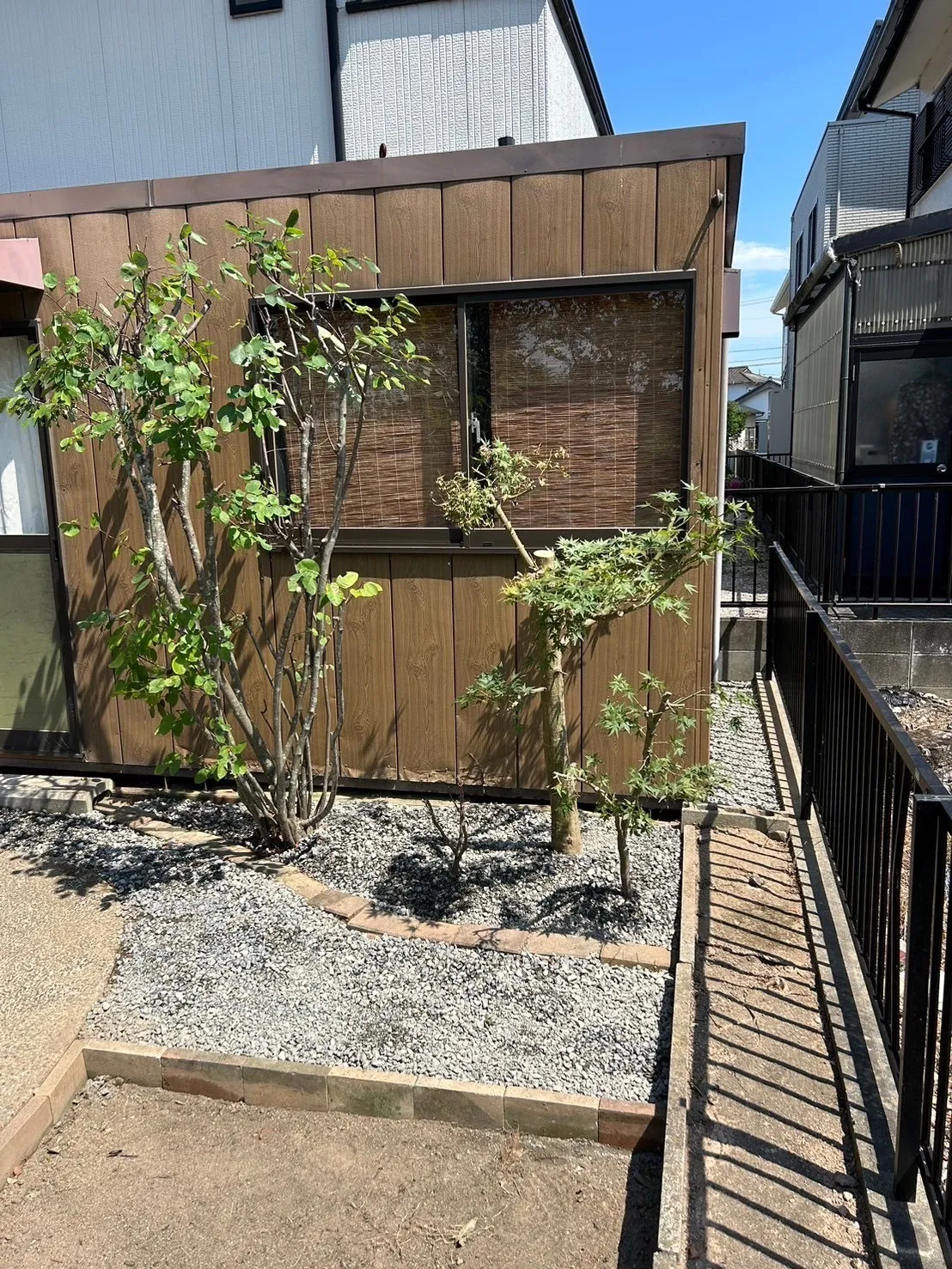 植栽の伐採と剪定