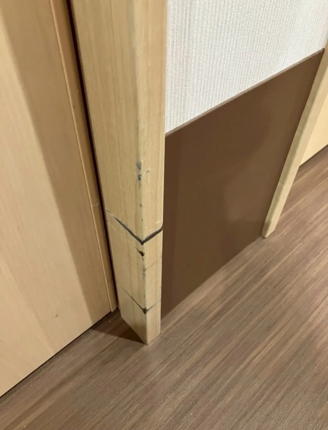 建具のキズ・へこみ補修できます｜交換せずにキレイに